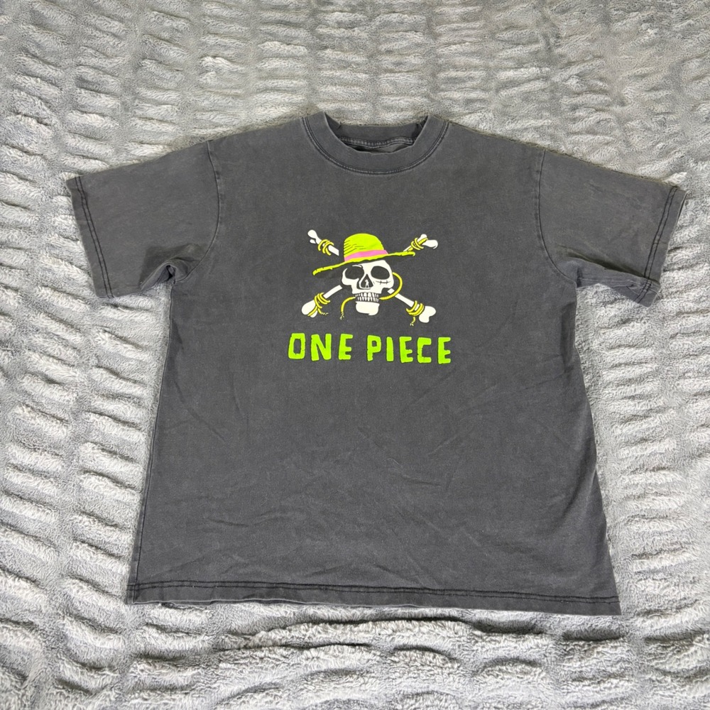 PacSun One Piece Netflix Anime Graphic T-Shirt Small Black Jolly Roger Skull
